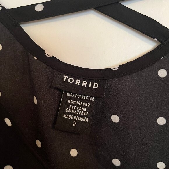 Torrid Size 2 Black and White Pineapple Polkadot Pattern Tank Top, Strappy Back - Picture 4 of 4